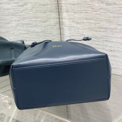 DIOR 26S BUCKET BAG 27 IN NAVY BLUE CALFSKIN GOLD HARDWARE