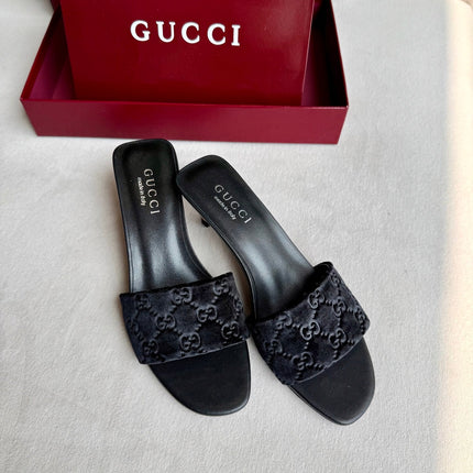 GUCCI 26S SLIDE SANDALS 55 MM IN BLACK VELVET