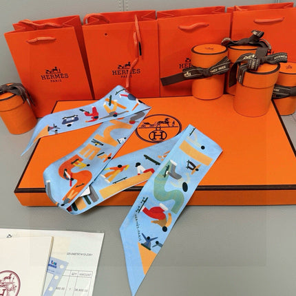 HERMES 26S TWILLY SCARF 86 IN SILK 496157