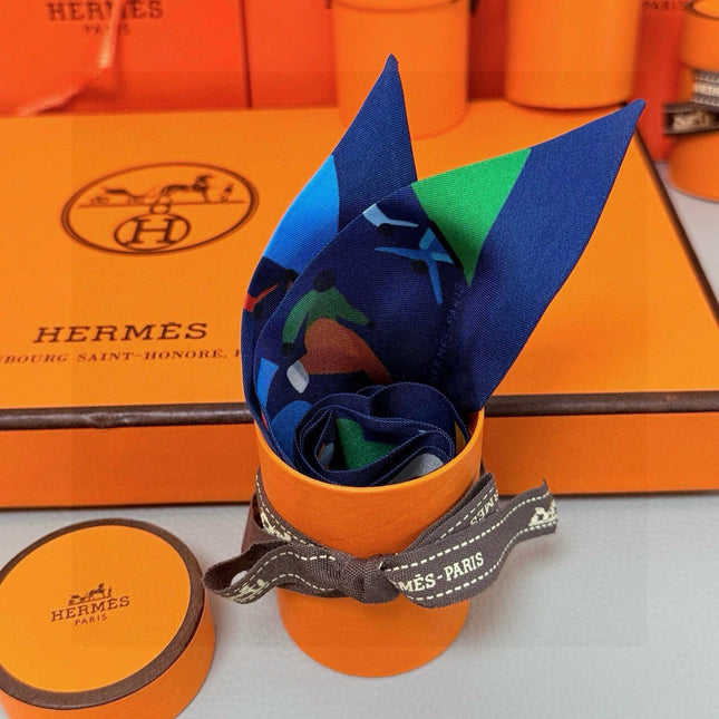 HERMES 26S TWILLY SCARF 86 IN SILK 496158