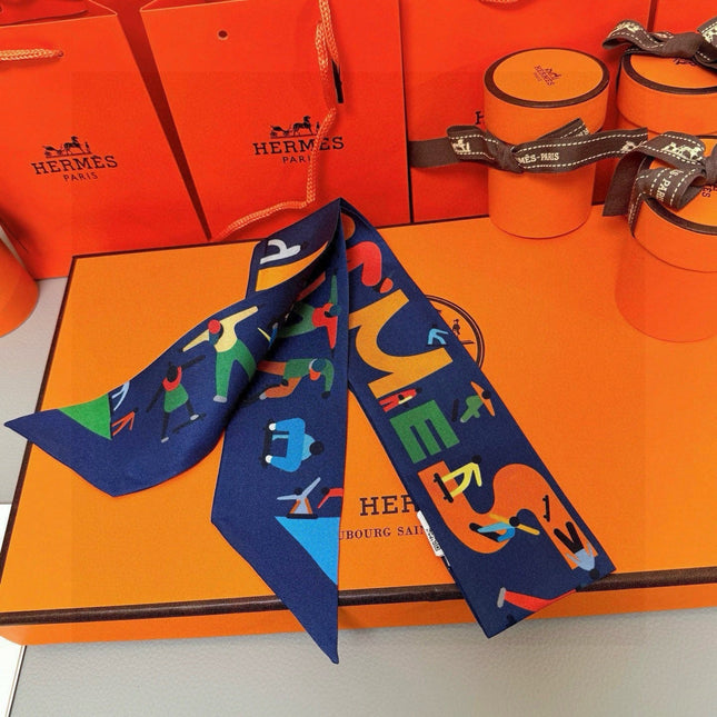 HERMES 26S TWILLY SCARF 86 IN SILK 496158