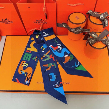 HERMES 26S TWILLY SCARF 86 IN SILK 496158