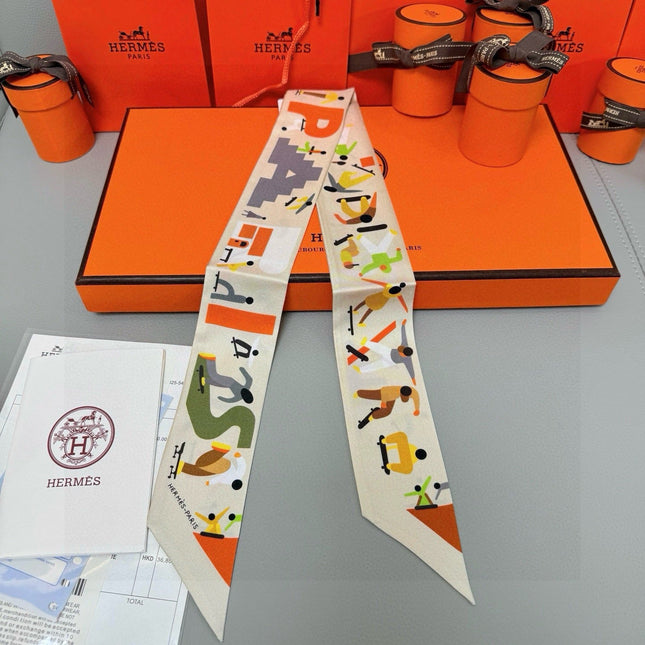 HERMES 26S TWILLY SCARF 86 IN SILK 496162