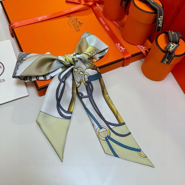 HERMES 26S TWILLY SCARF 86 IN SILK 496175
