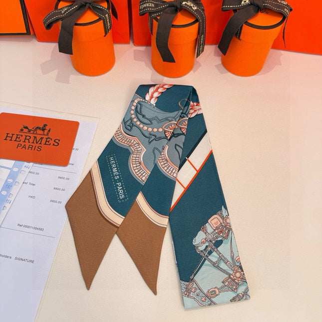HERMES 26S TWILLY SCARF 86 IN SILK 496189