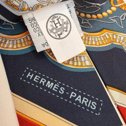 HERMES 26S TWILLY SCARF 86 IN SILK 496190
