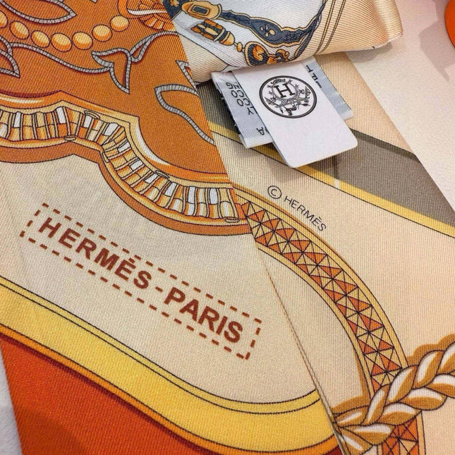 HERMES 26S TWILLY SCARF 86 IN SILK 496192