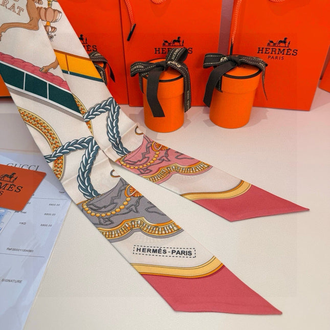 HERMES 26S TWILLY SCARF 86 IN SILK 496193