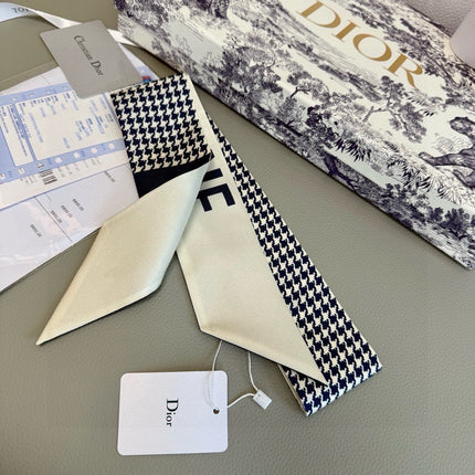 DIOR 26S SCARF 105CM IN SILK 313133