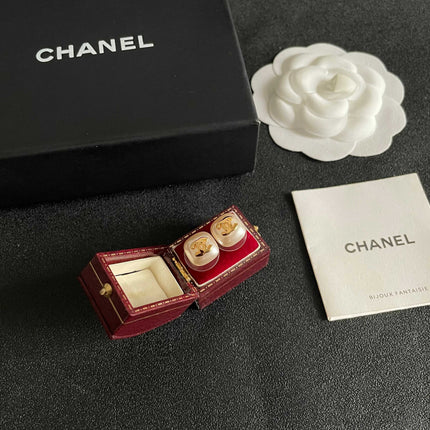 CHANEL 26S DOUBLE C LOGO PEARL WHITE ENAMEL SQUARE STUD EARRINGS IN GOLD METAL 631035