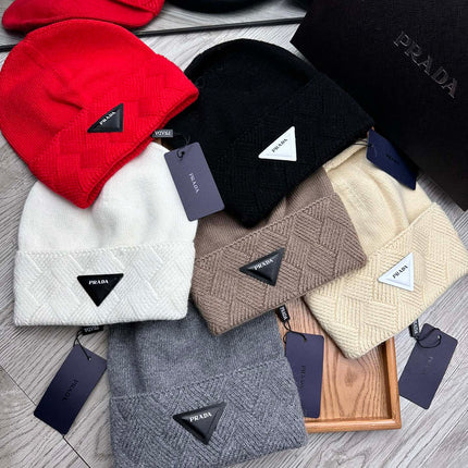 BEANIE HAT IN BISQUE BEIGE WOOL AND RABBIT FUR 342035