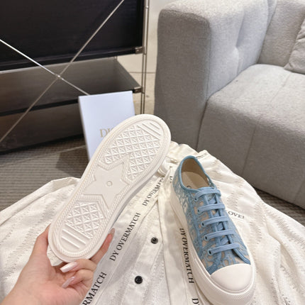 DIOR 26S PLATFORM SNEAKERS IN SKY BLUE OBLIQUE EMBROIDERED MESH