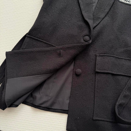 CHANEL 26S SLEEVELESS BLAZER 708