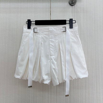 CHLOE 26S PLEATED SHORTS STYLE 124