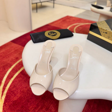 CHRISTIAN LOUBOUTIN 26S WEDGE SANDALS 85 MM IN CREAM BEIGE PATENT LEATHER