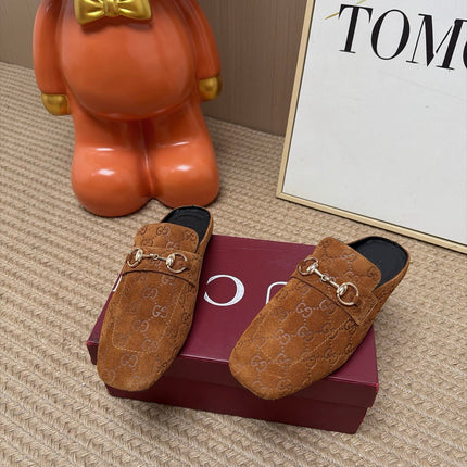 GUCCI 26S FLAT MULES IN BROWN GG EMBOSSED SUEDE