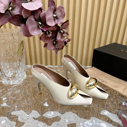 ALAIA AZZEDINE HIGH HEELS IN  BEIGE CREAM CALFSKIN WITH GOLD HARDWARE