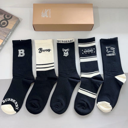 BURBERRY 26S CREW SOCKS 419288 (1 BOX)