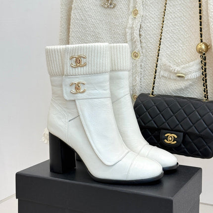 CHANEL 26S KNIT CUFF ANKLE BOOTS IN WHITE CRINKLED CALFSKIN  GOLD HARDWARE
