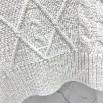 CHANEL 26S LONG-SLEEVE CREWNECK SWEATER 667