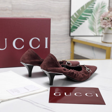 GUCCI 26S HORSEBIT GATHERED PUMPS 55 MM IN BURGUNDY SUEDE