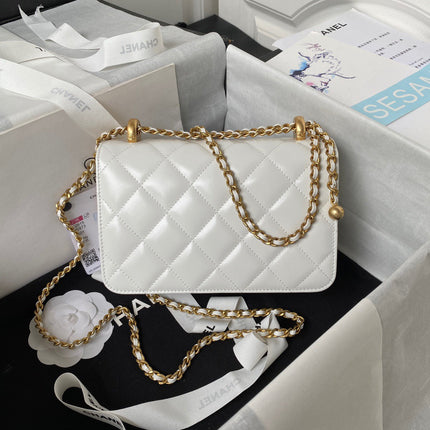 CHANEL 25S MINI FLAP BAG 19 IN WHITE CALFSKIN GOLD HARDWARE