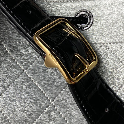 CHANEL 26S BUCKET BAG 23 IN SILVER GREY QUILTED CALFSKIN