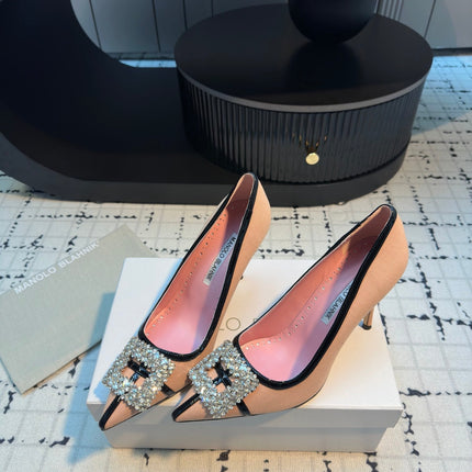 Hangisi 100 Pink Linen with Black Leather Jewel Buckle Pumps 161071