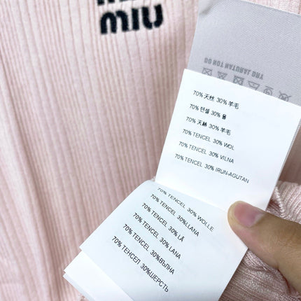 MIUMIU 26S SHORT SLEEVE T-SHIRT 1245