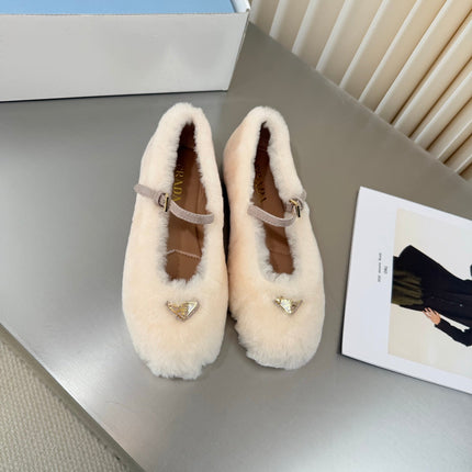 PRADA 26S MARY JANE BALLET IN CREAM WHITE SHEARLING
