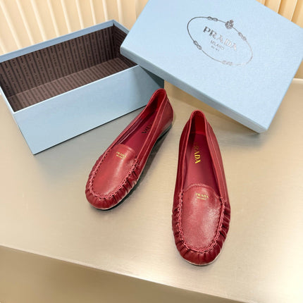 PRADA 26S CLASSIC LOAFERS IN DARK RED LAMBSKIN