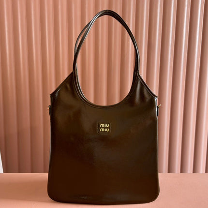 IVY 40 TOTE IN BROWN PATENT CALFSKIN GOLD HARDWARE