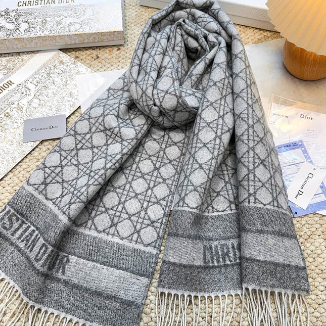 DIOR 26S SCARF IN CASHMERE 504532