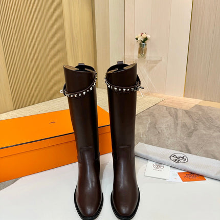 HM 25S KNEE-HIGH FLAT BOOTS IN DARK BROWN LAMBSKIN WITH SILVER HARDWARE