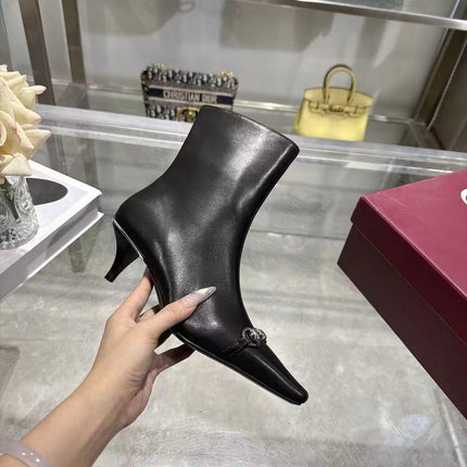 GUCCI 26S HORSEBIT ANKLE BOOTS 55 MM IN BLACK LAMBSKIN