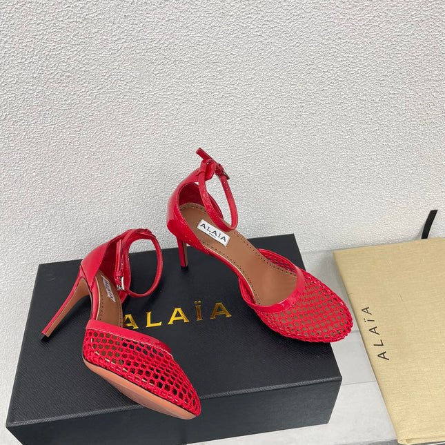 ALAIA HIGH FISHNET 9 CM PUMPS IN CHERRY RED MESH