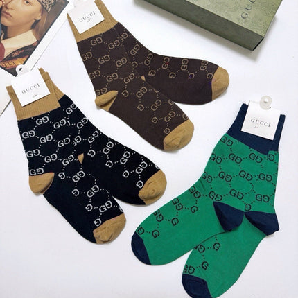 GUCCI 26S CREW SOCKS 405365 (1 BOX)