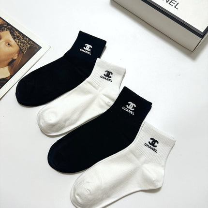 CHANEL 26S ANKLE SOCKS 408731 (1 BOX)