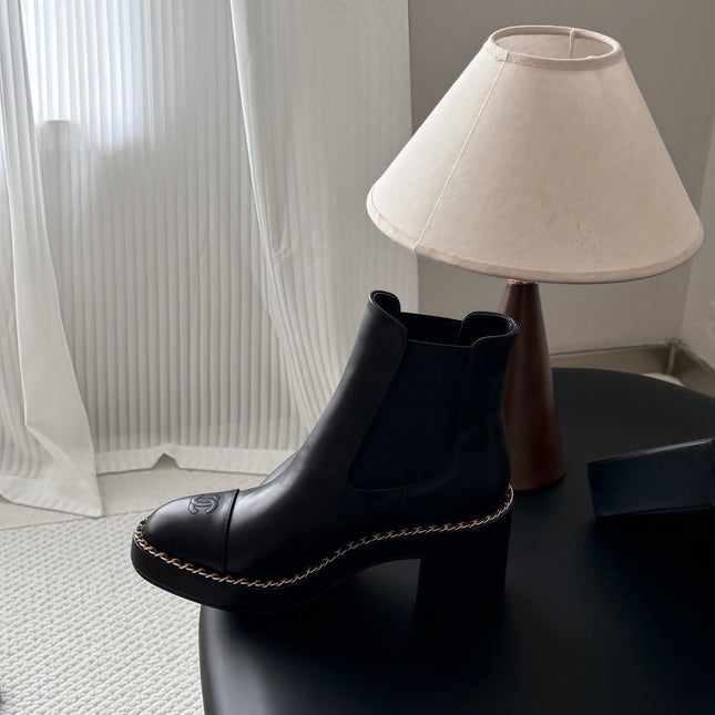 CHANEL 26S CHELSEA ANKLE BOOTS 70 MM IN BLACK CALFSKIN