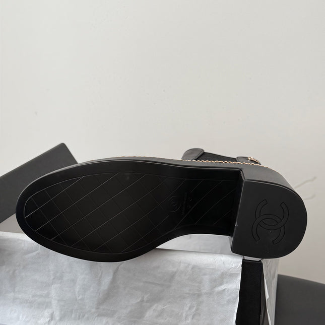 CHANEL 26S CHELSEA ANKLE BOOTS 70 MM IN BLACK CALFSKIN