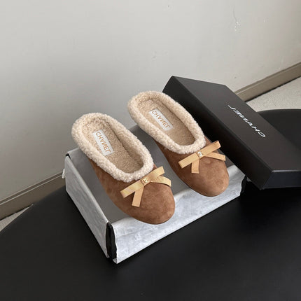 CHANEL 26S MULES IN LIGHT BROWN SUEDE AND SHEARLING