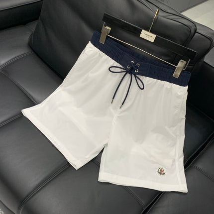 MONCLER 26S SHORTS 568