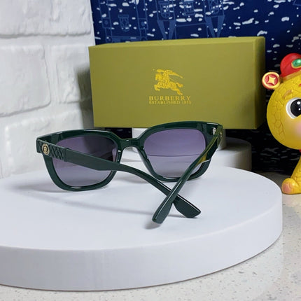 BURBERRY 26S SQUARE FRAME IN ACETATE 426333