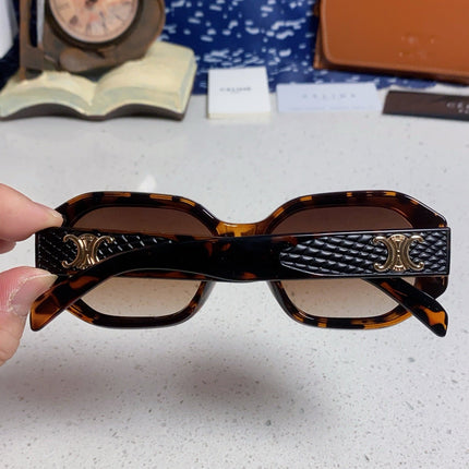 CELINE 26S OVERSIZED SQUARE FRAME IN ACETATE 486009