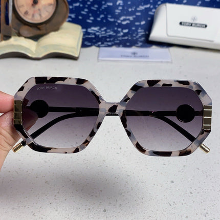 BURBERRY 26S SQUARE FRAME IN ACETATE 408239
