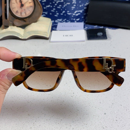 DIOR 26S SQUARE FRAME IN ACETATE 420495