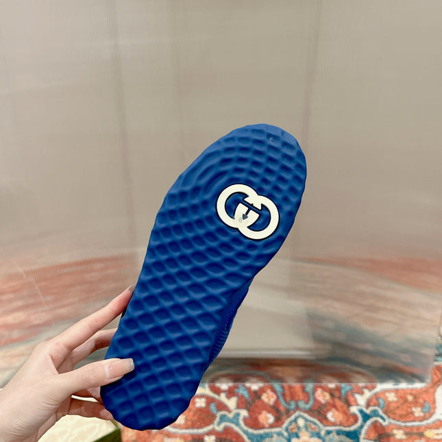GUCCI 26S SNEAKERS IN BLUE CALFSKIN WITH LOGO