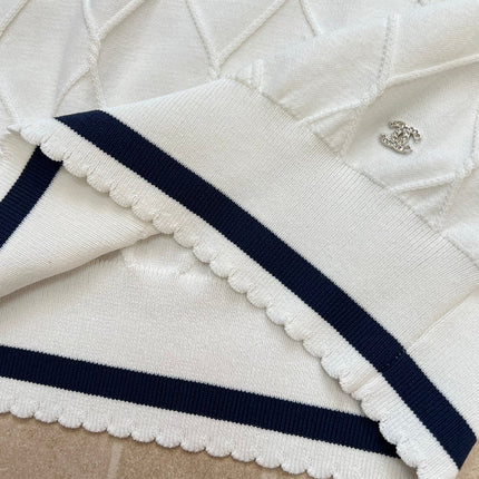 CHANEL 26S SLEEVELESS KNIT POLO TOP 1430
