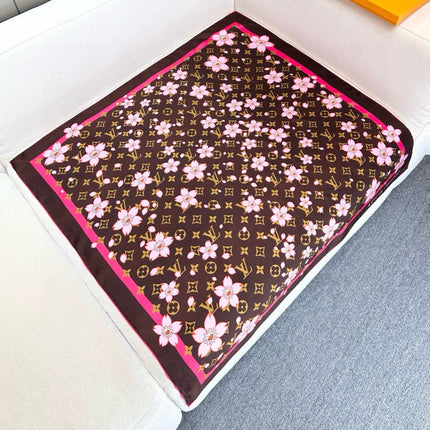 HERMES 26S SCARF 88 IN SILK 495992