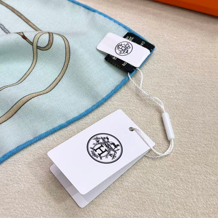 HERMES 26S SCARF 135 IN SILK AND CASHMERE 498250